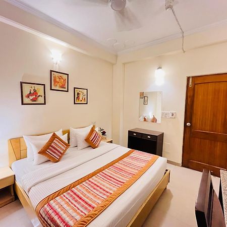 Persona International Hotel Karol Bagh Delhi Exterior photo