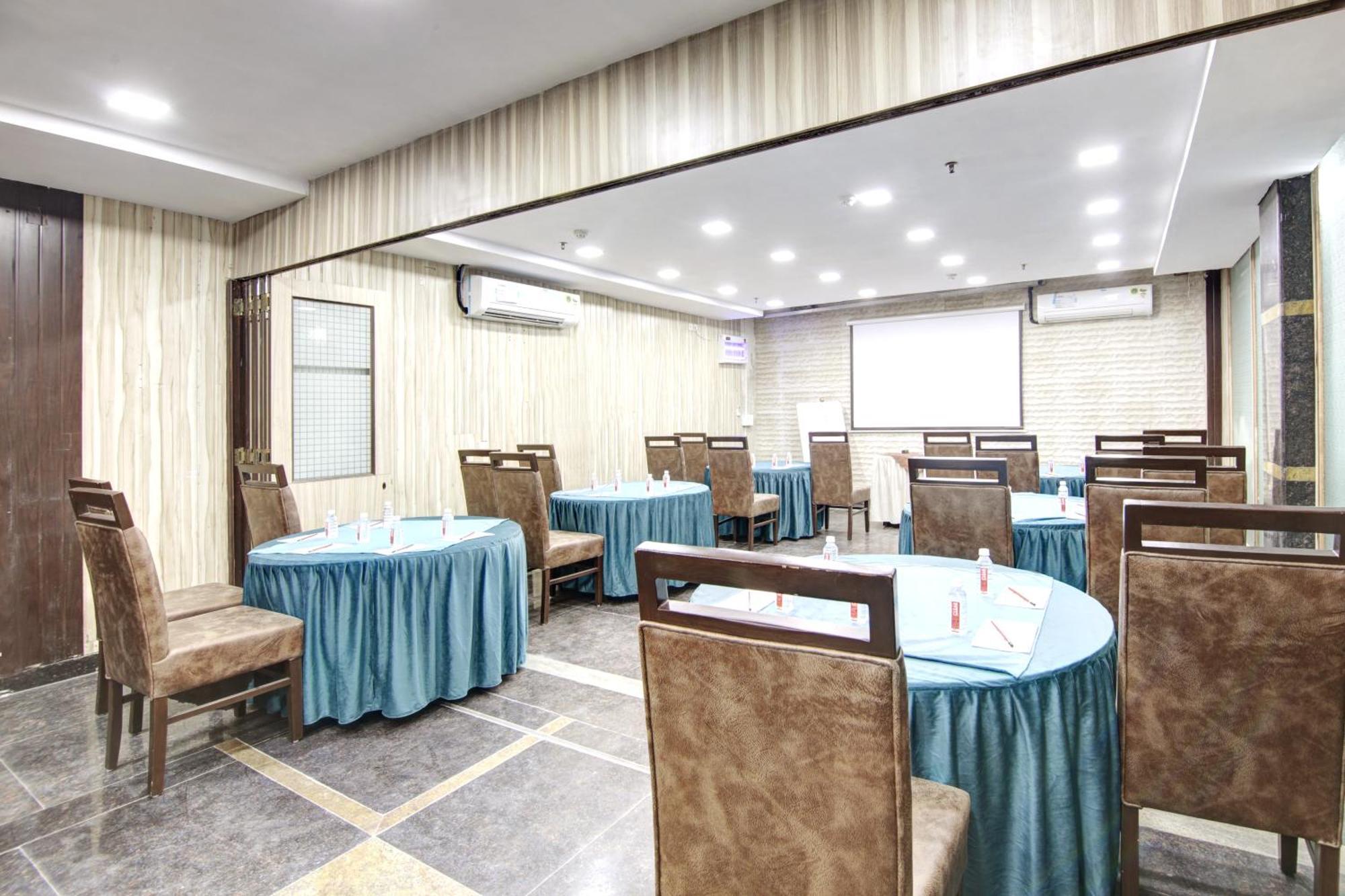 Persona International Hotel Karol Bagh Delhi Exterior photo